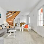 Maison Pour 10 - Jardin - 600 M De La