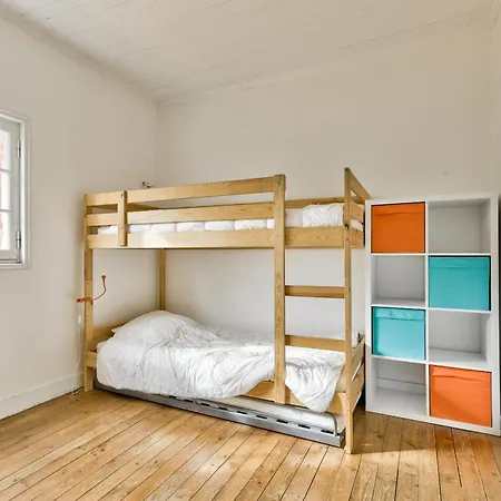 Semesterbostad Maison Pour 10 - Jardin - 600 M De La