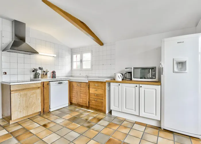 Дом отдыха Maison Pour 10 - Jardin - 600 M De La Андерно-ле-Бэн